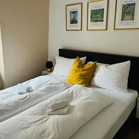 Apartment Neue Im Zentrum Von Fuer 2-4 Personen Graz