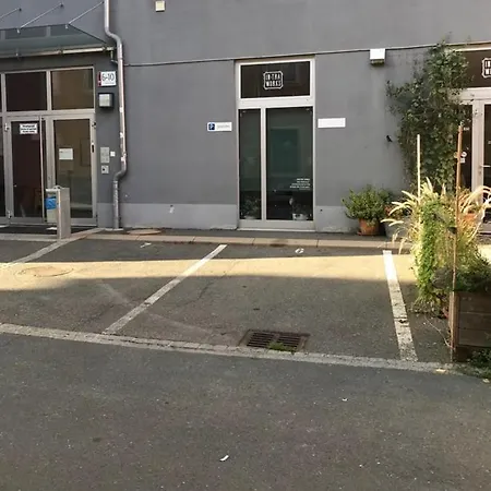 Noor - Very - Free Parking Apartment