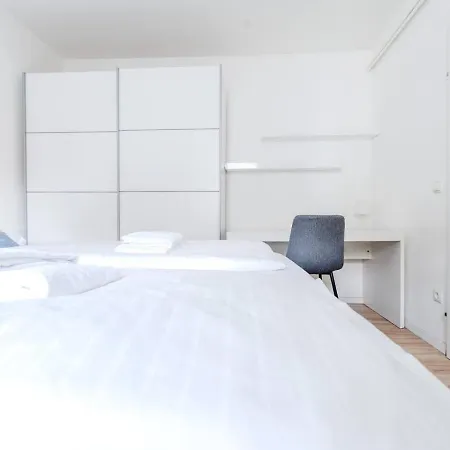 Noor - Very - Free Parking Apartment